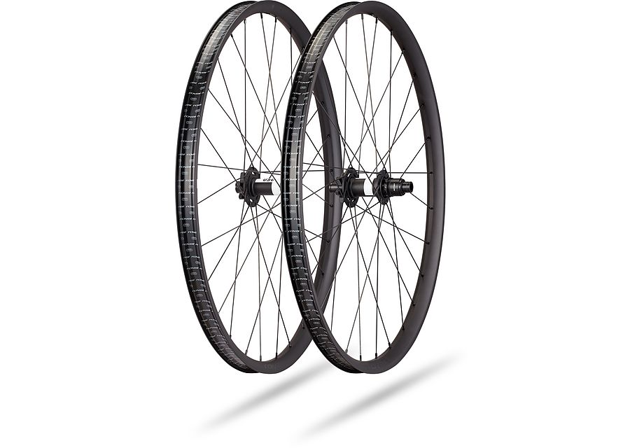 Specialized Traverse Wheel