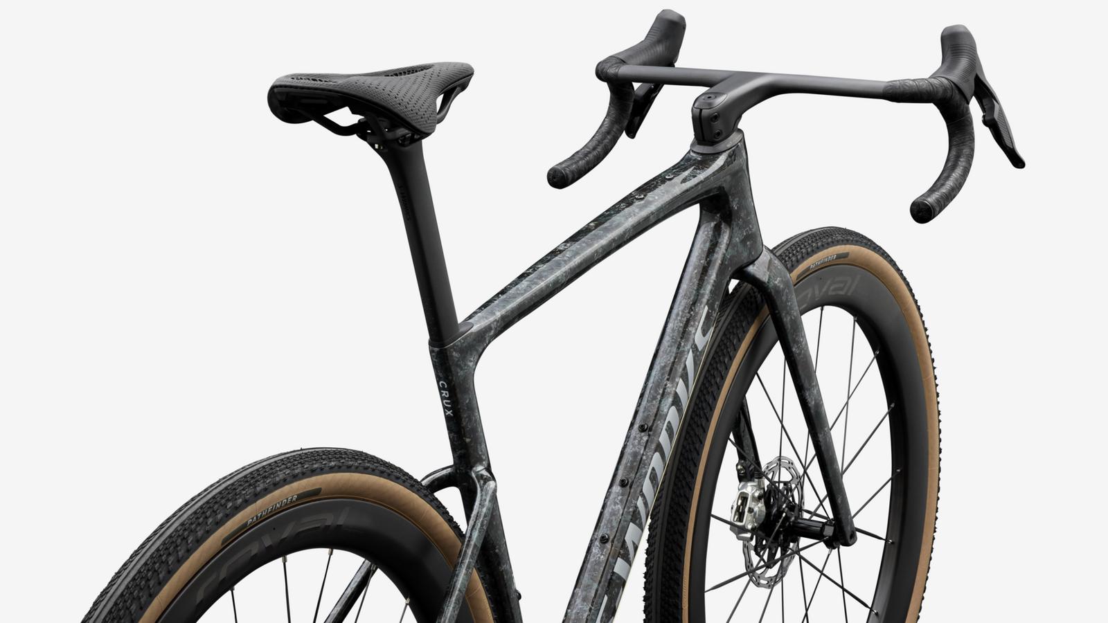Specialized S-Works Crux 5 - Fjord Gold Sandstone Blurred Impasto / Gloss Flake Silver - Cockpit View