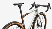 Specialized Crux 5 Expert - Burnt Gold / Dolomite Metallic / Obsidian Metallic - Cockpit View