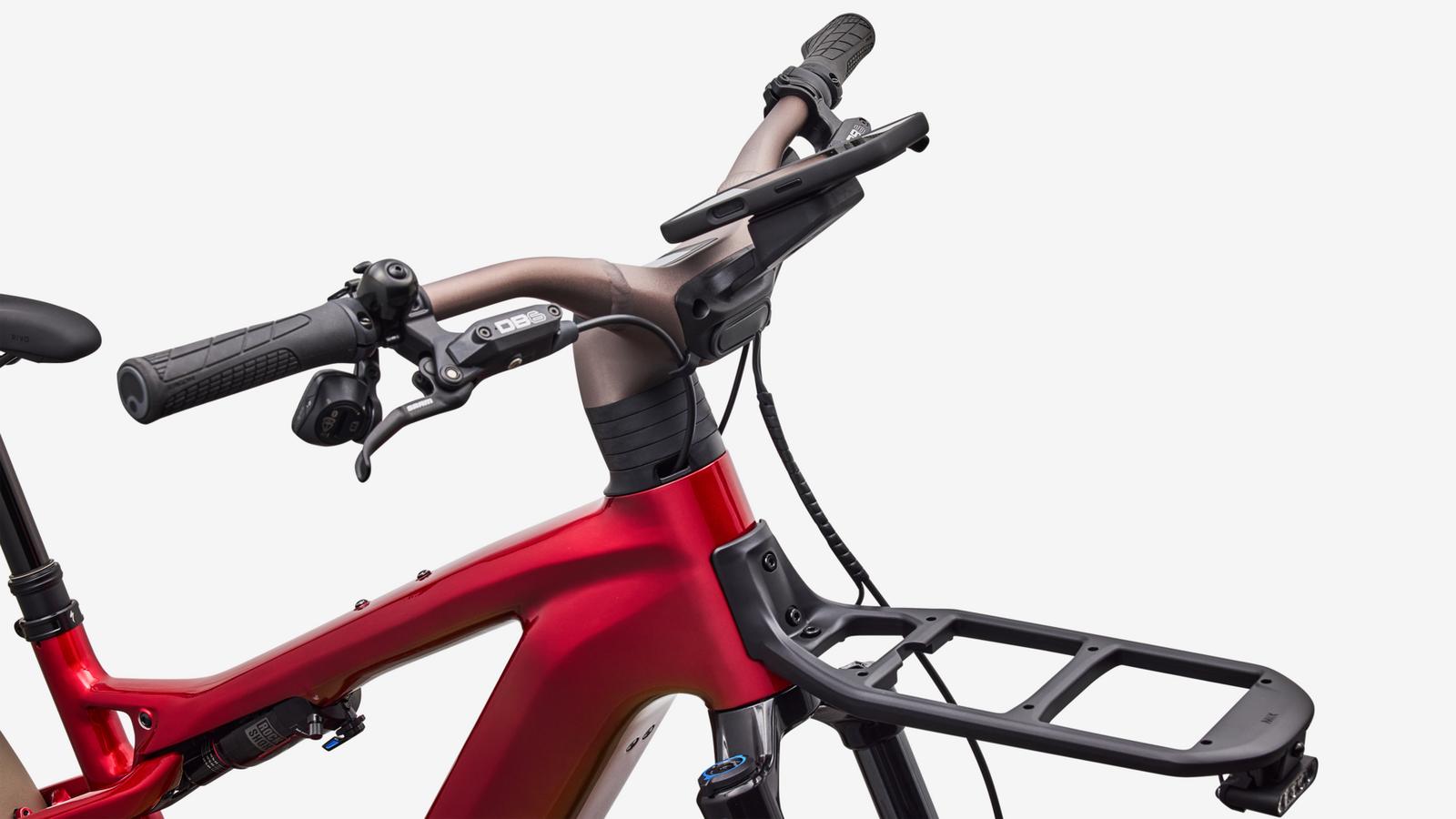 Specialized Turbo Vado 3 X 6.0 - Gloss Ruby Metallic / Gloss Gold Foil - Head Tube Detail