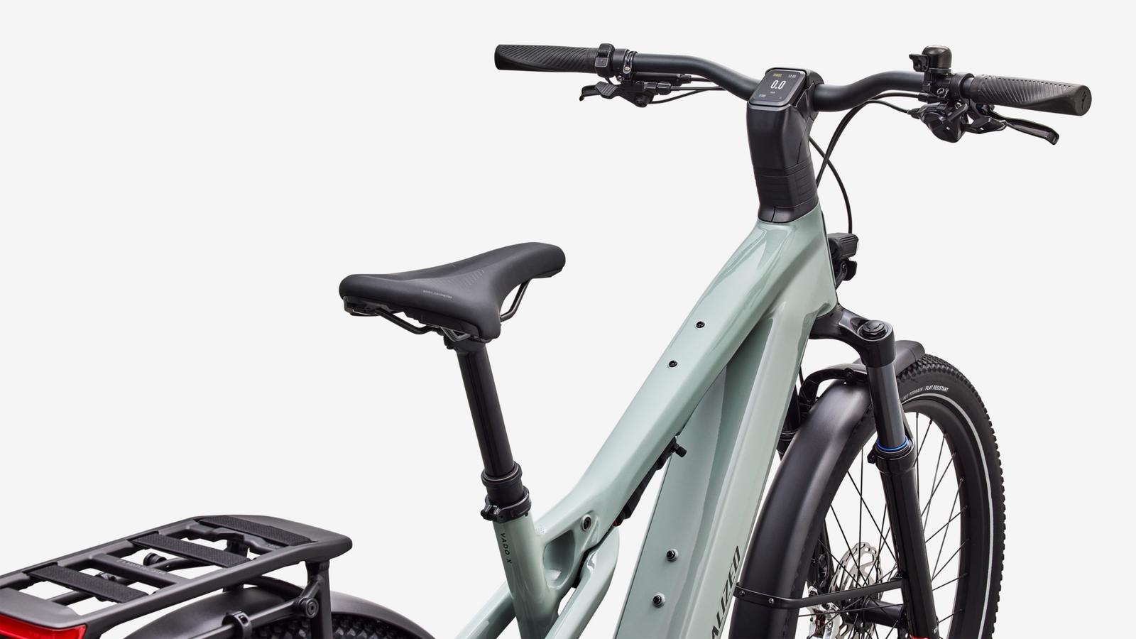 Specialized Turbo Vado 3 X 4.0 - Gloss Agave Grey / Oak Green Metallic / Brushed Chrome Decal - Cockpit View