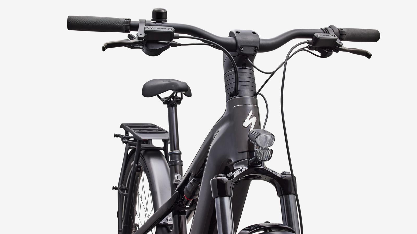 Specialized Turbo Vado 3 X 4.0 - Gloss Obsidian / Satin Silver Dust Frost - Head Tube Detail