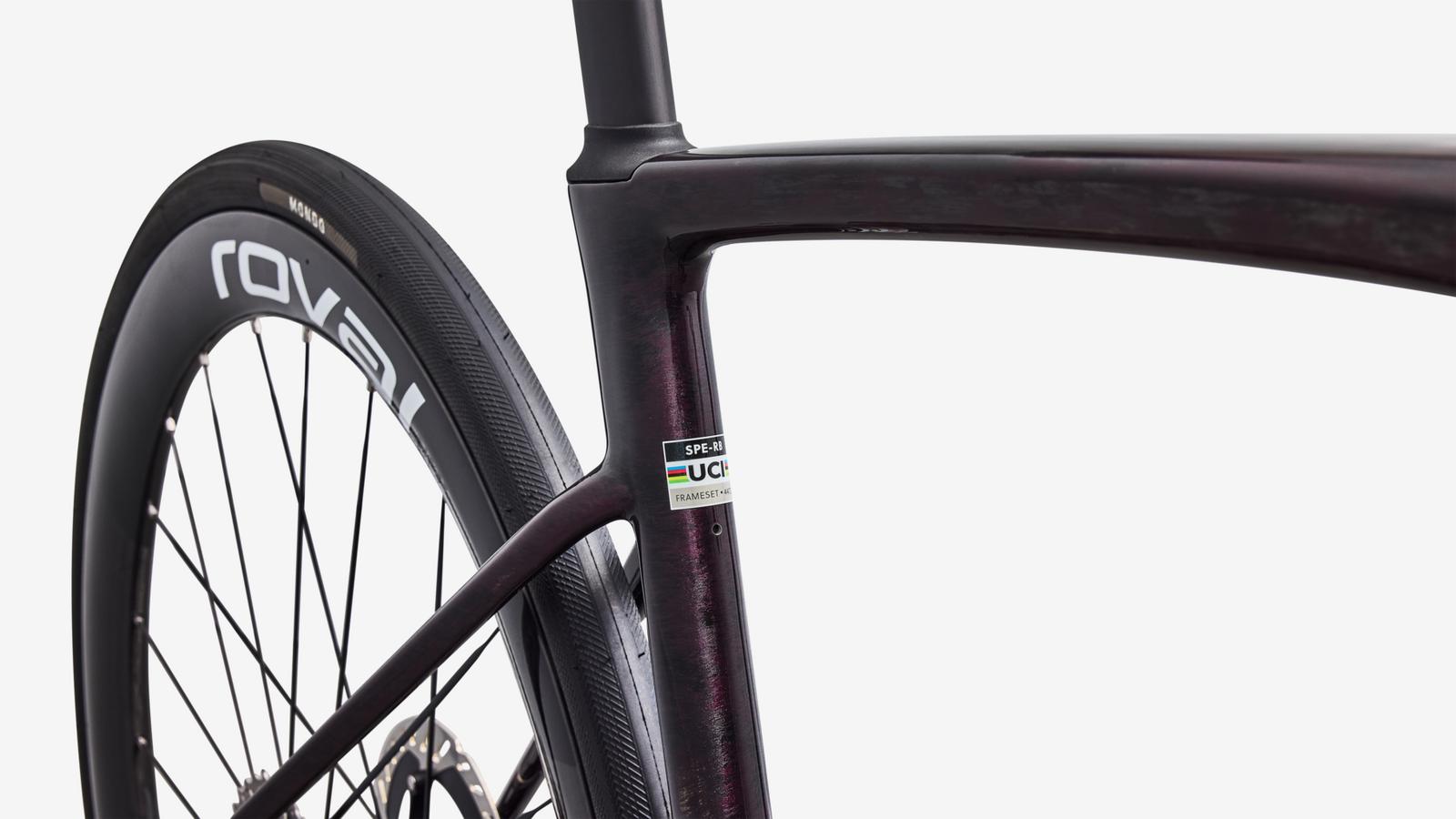 Specialized S-Works Roubaix SL8 - Gloss Carbon / Multi-color Directional Brush / White - Seat Tube Junction Detail