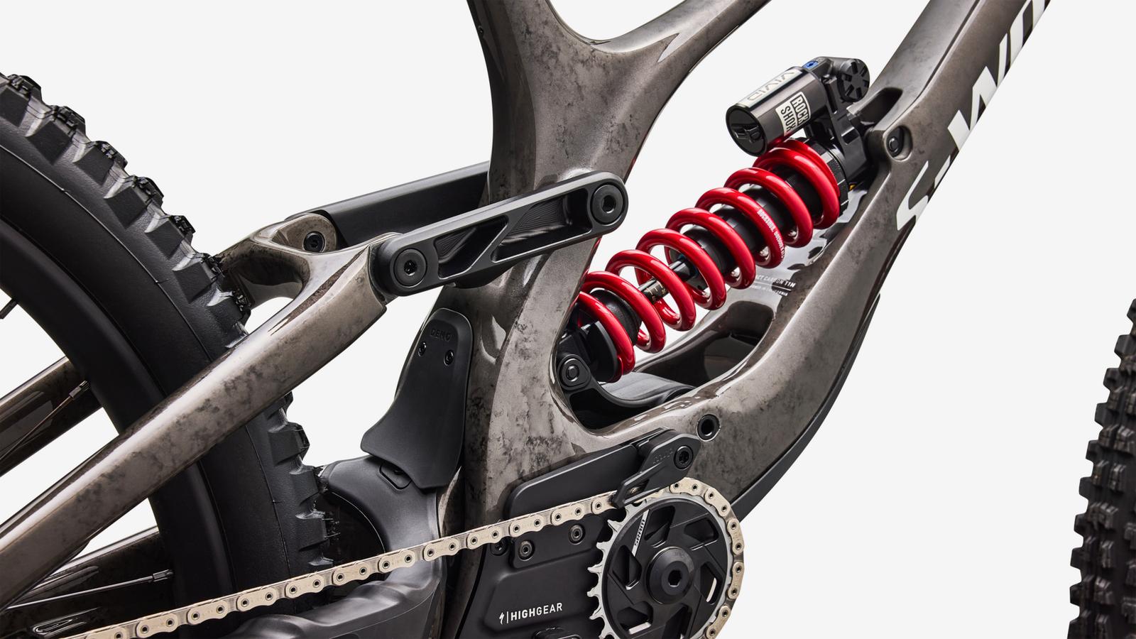 Specialized S-Works Demo 11 - Gloss Charcoal / Dolomite Metallic / White - Suspension Linkage Detail