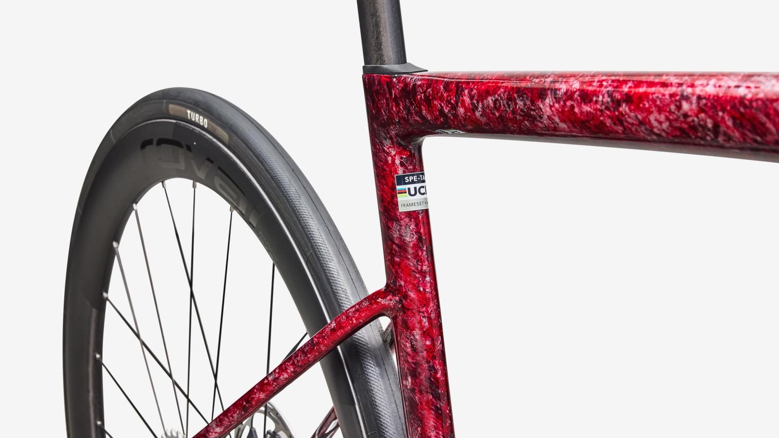 Specialized S-Works Tarmac SL8 - Gloss Redsky Shdwsil Wht Impasto - Seat Tube Junction Detail