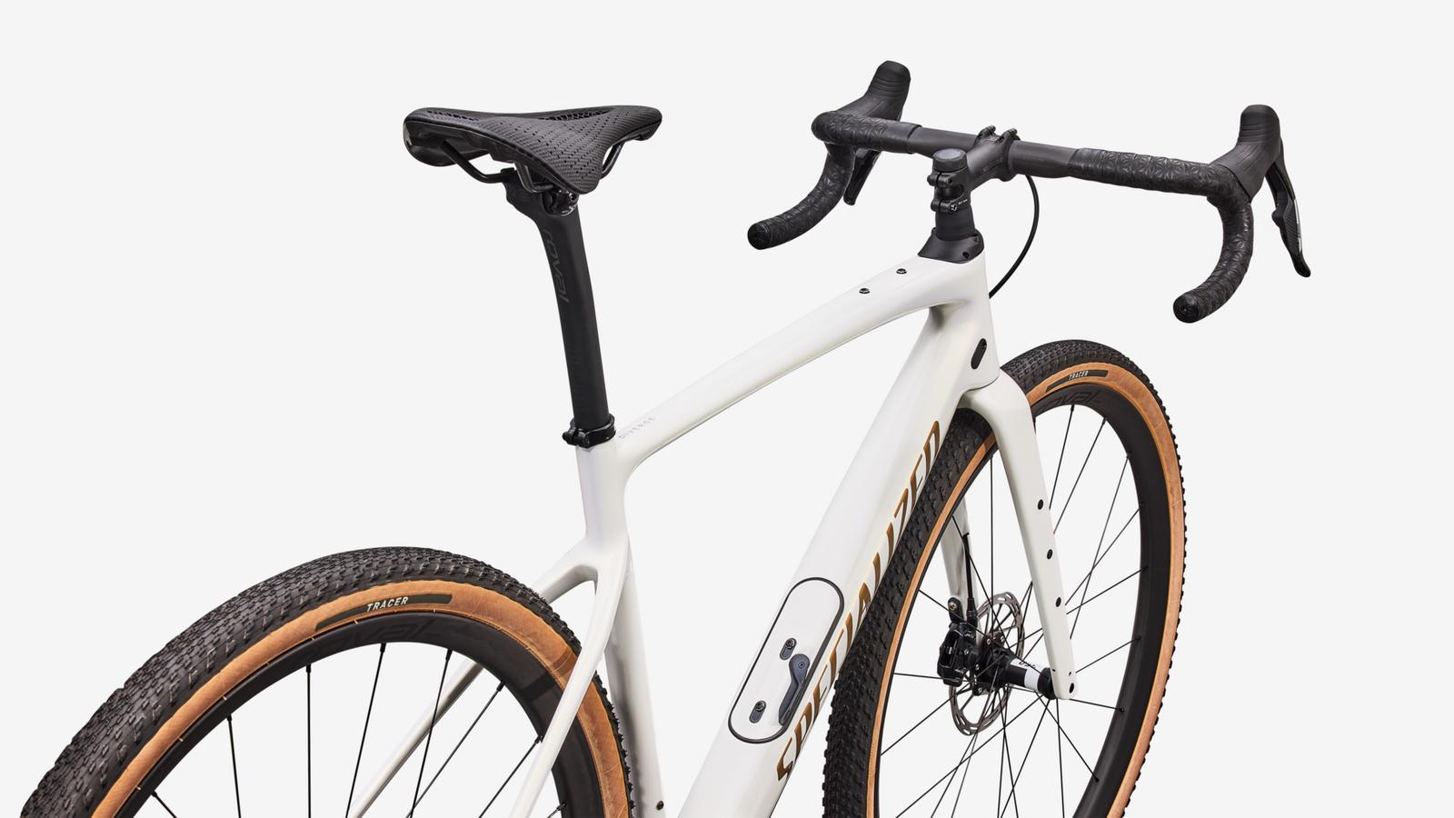 Specialized Diverge 4 Pro - Dune White / Burnt Gold - Cockpit View